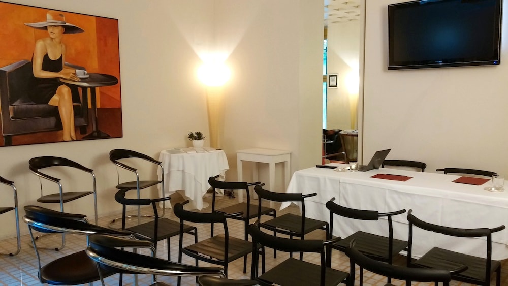 Petronilla - Hotel in Bergamo 30/39
