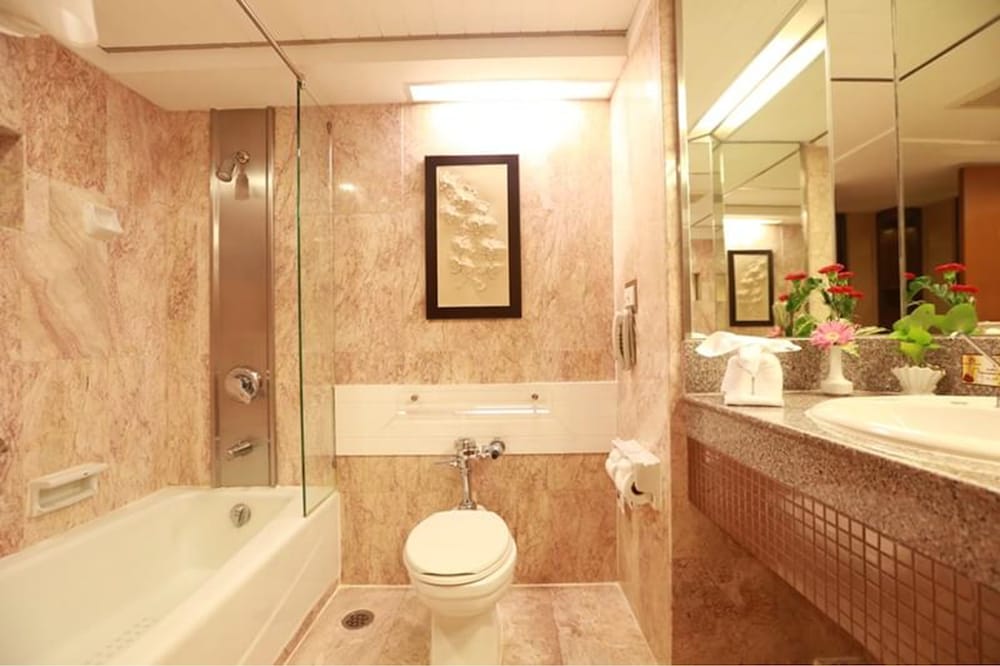 Asia Hotel Bangkok 25/60