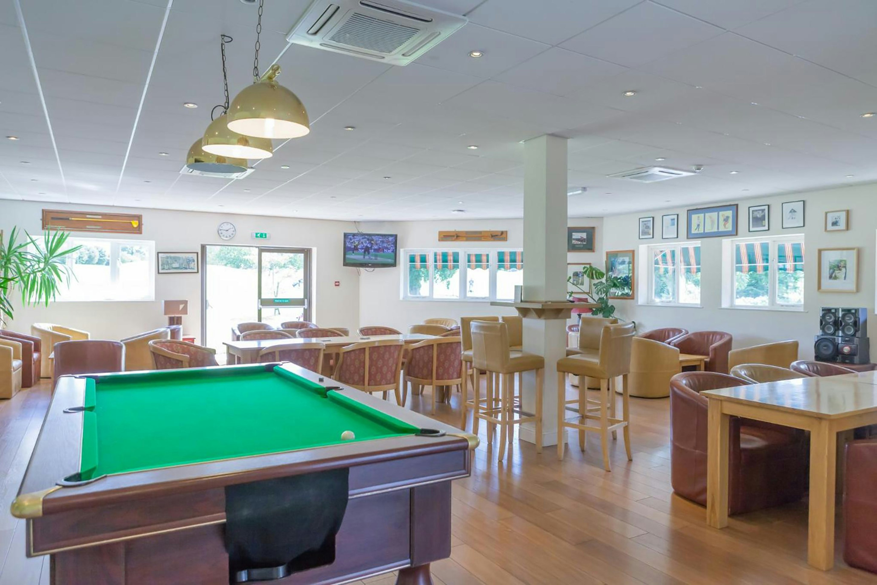 The Wiltshire Hotel, Golf & Leisure 44/52