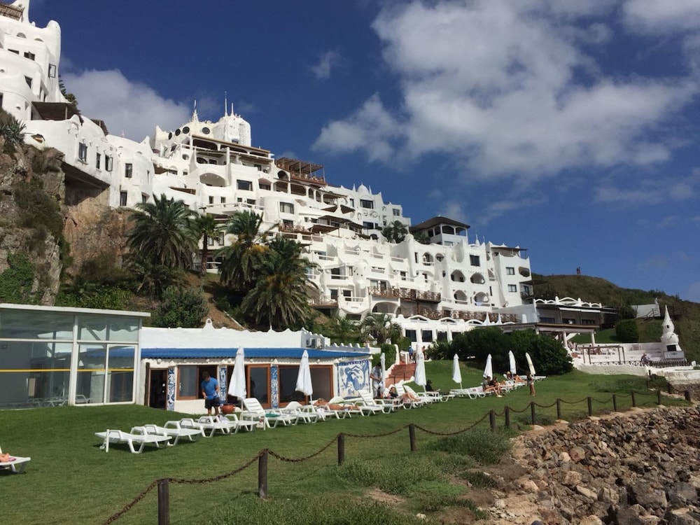 Club Hotel Casapueblo 64/68