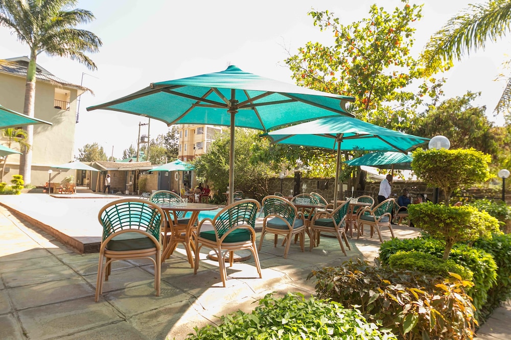Fahari Gardens Hotel 36/50