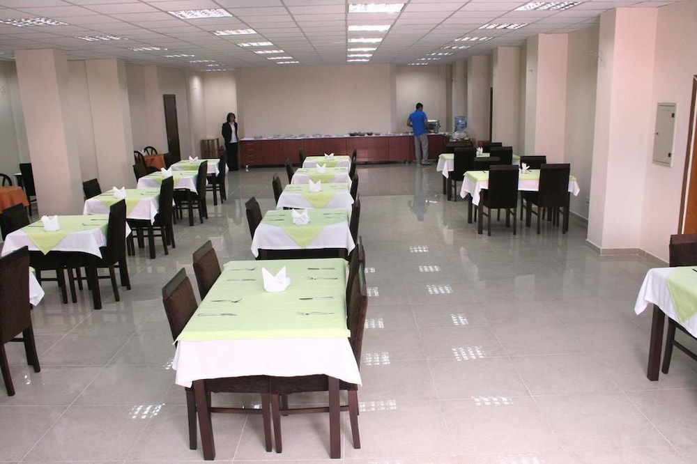Business Life Hotel Bakirkoy 37/40
