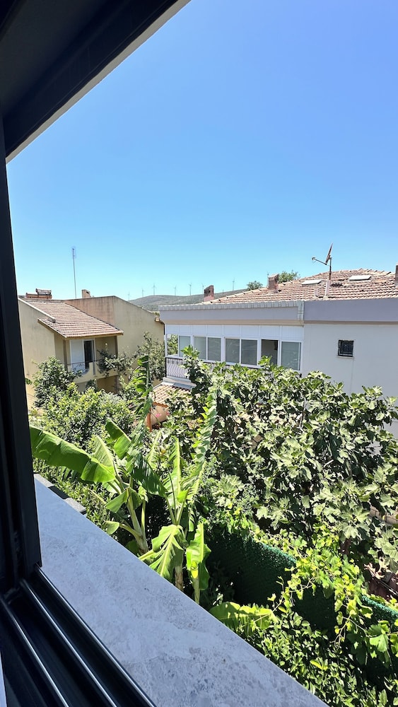 Villa Lui Hotel 25/32