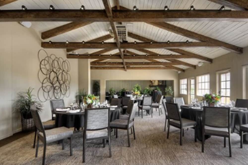 Inn At Pasatiempo 20/28