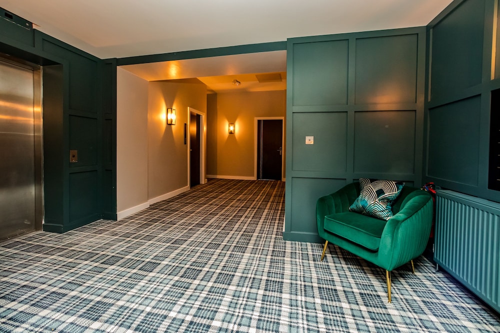 Stay Hotel 31/58