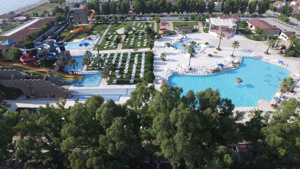 Risus Beach Resort Hotel Kusadasi 37/50