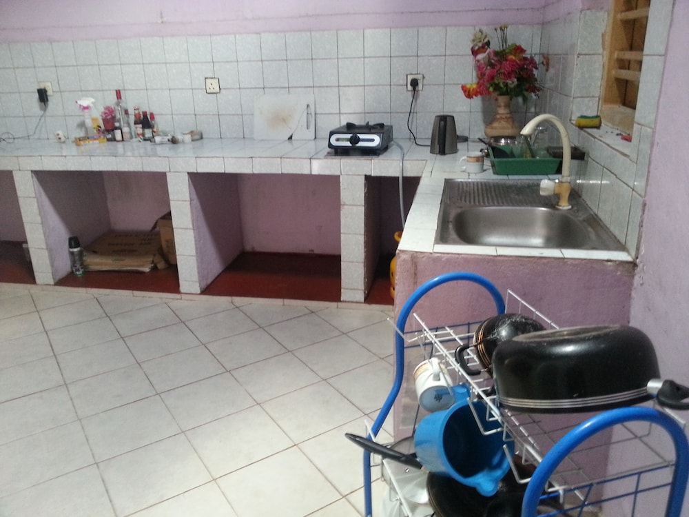 Mias Villa 18/18