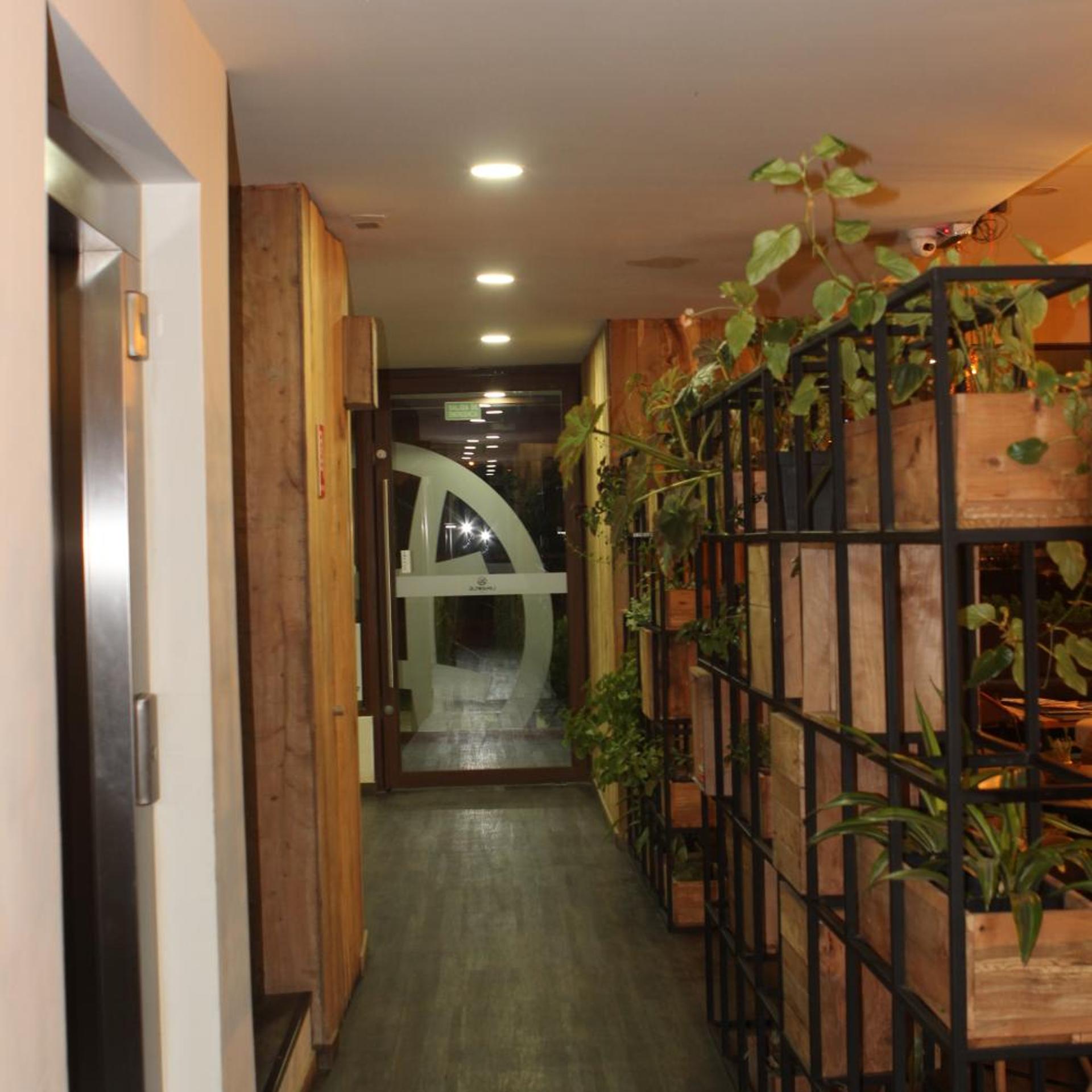 Hotel Umawue 8/50