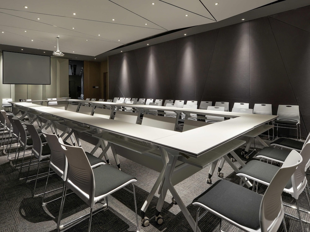 Mercure Taiyuan Changfeng Street 65/71