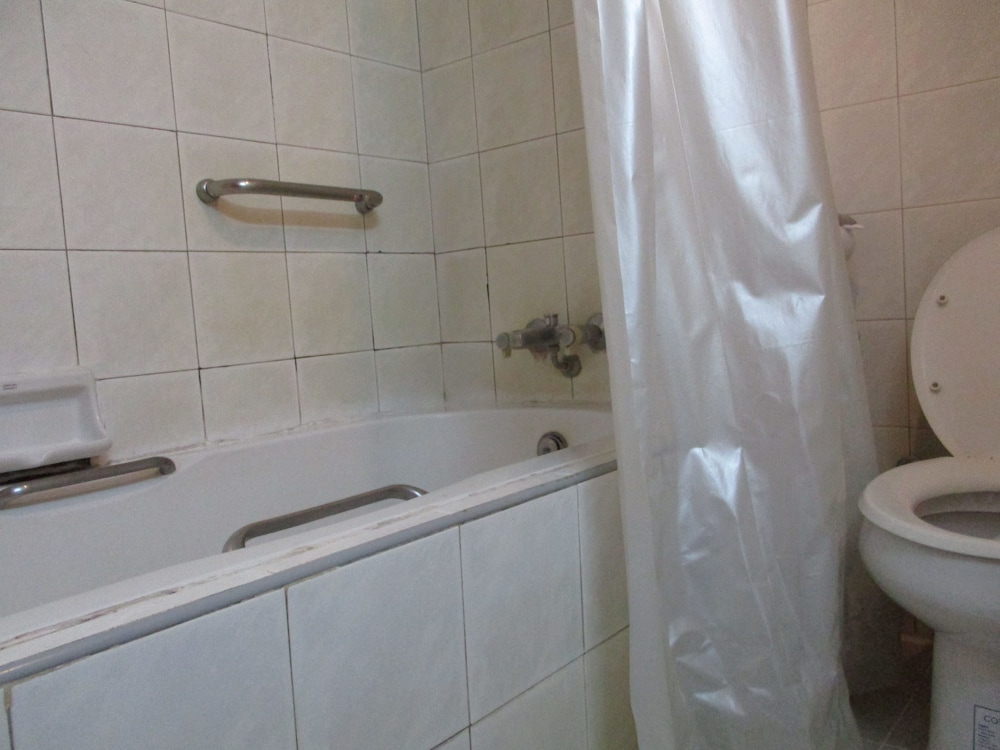 Kosit Hotel Hatyai 21/66