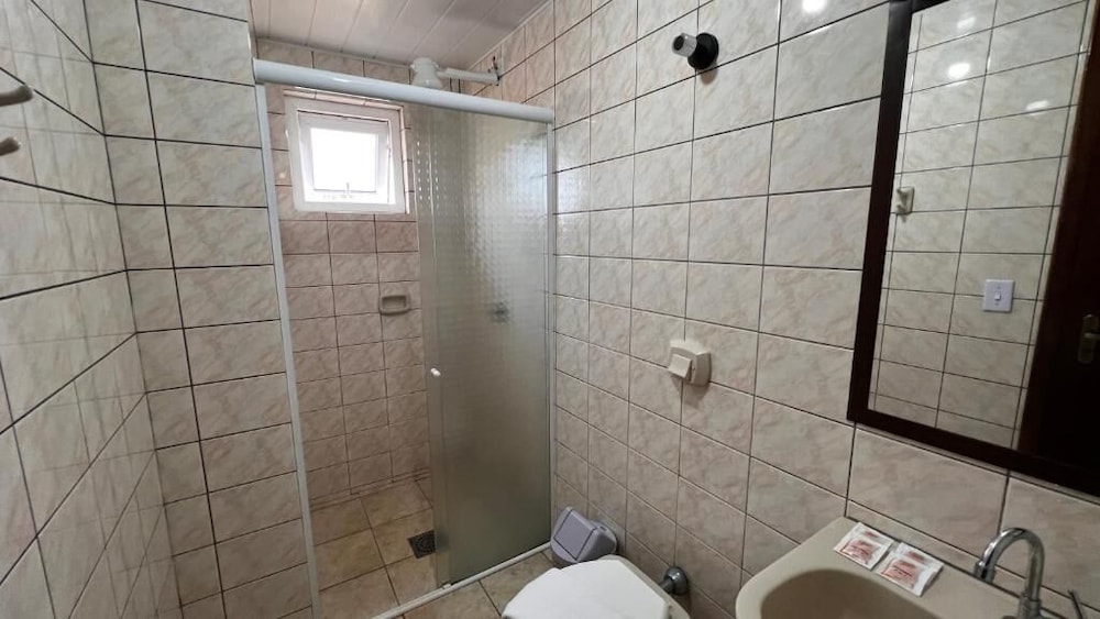غرفة قياسية بسرير مزدوج، Portinari Ponte da Amizade 4/4