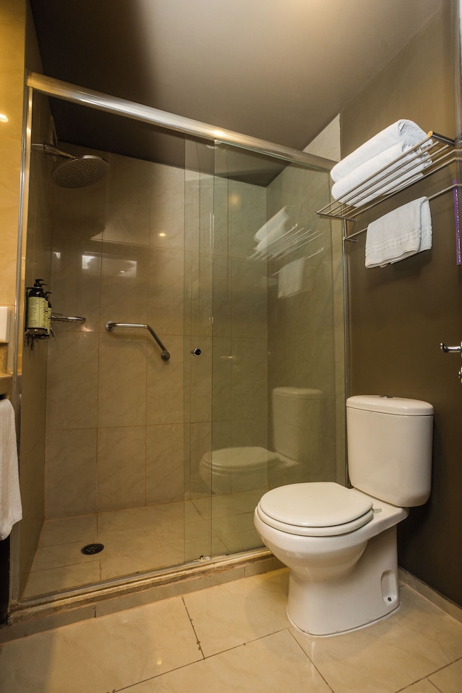 Mercure Santiago Centro 69/69
