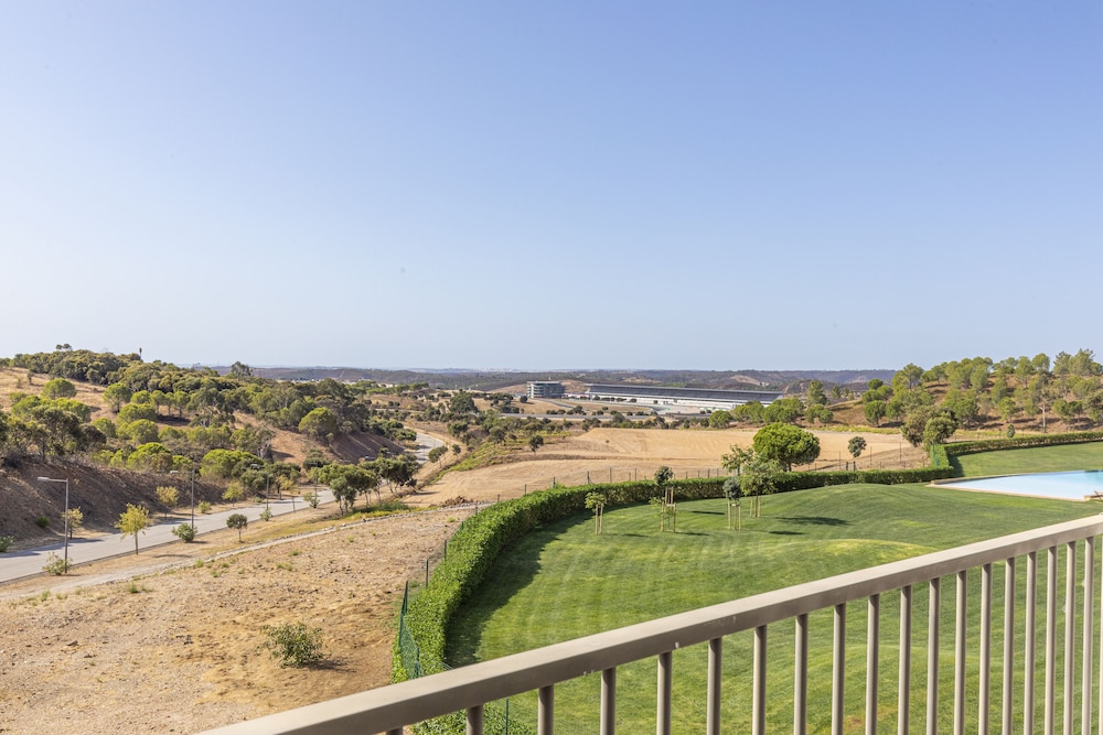Algarve Race Resort Hotel 59/64