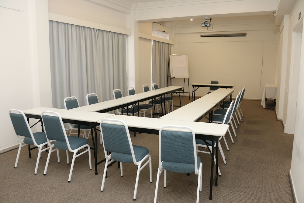 Vitoria Hotel Residence Newport 41/44