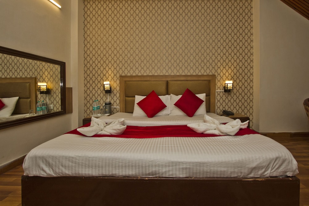 Hotel Sitara International 6/38