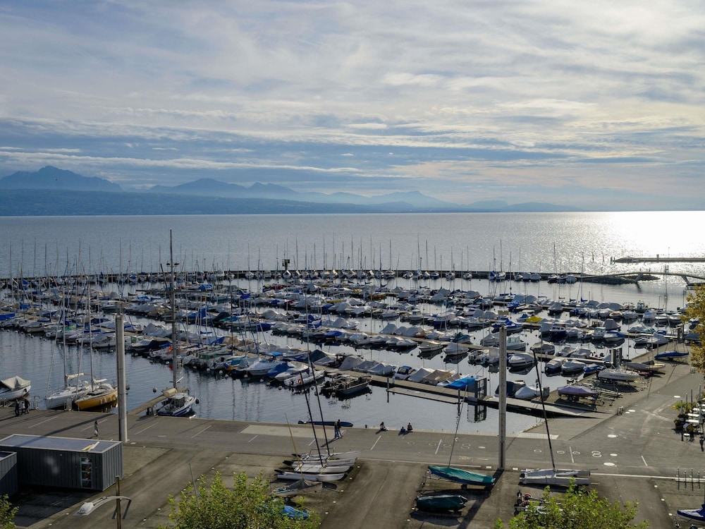 MOVENPICK HOTEL LAUSANNE 74/79