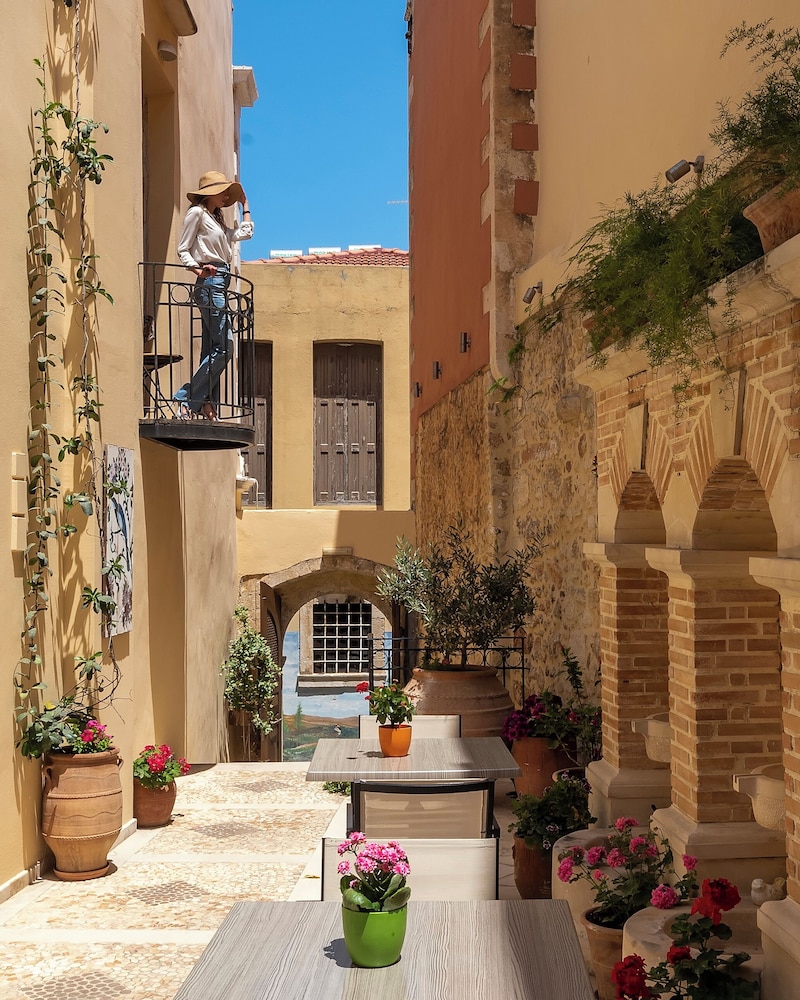 Casa Moazzo Suites and Apartments 45/59