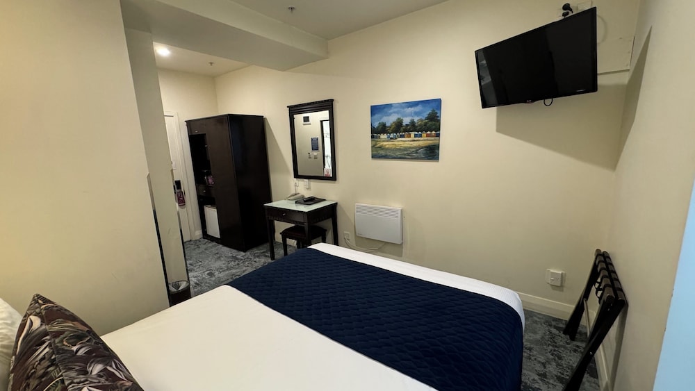 Trinity Hotel 22/50