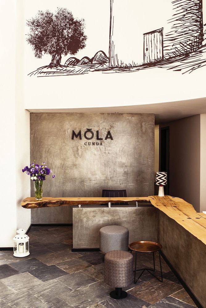 Mola Cunda Hotel 3/44