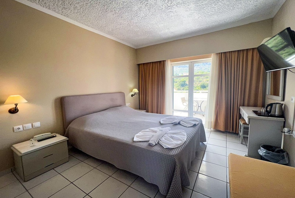 Matilda Hotel by Anayia All Inclusive Resorts 9/50