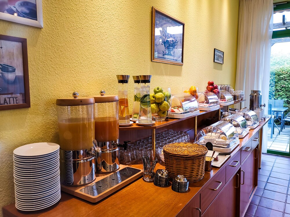 Acron Hotel Quedlinburg 50/59