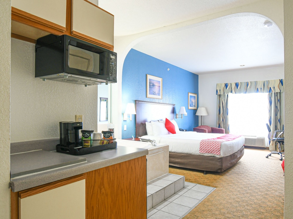 Baymont by Wyndham Houston Brookhollow 44/80