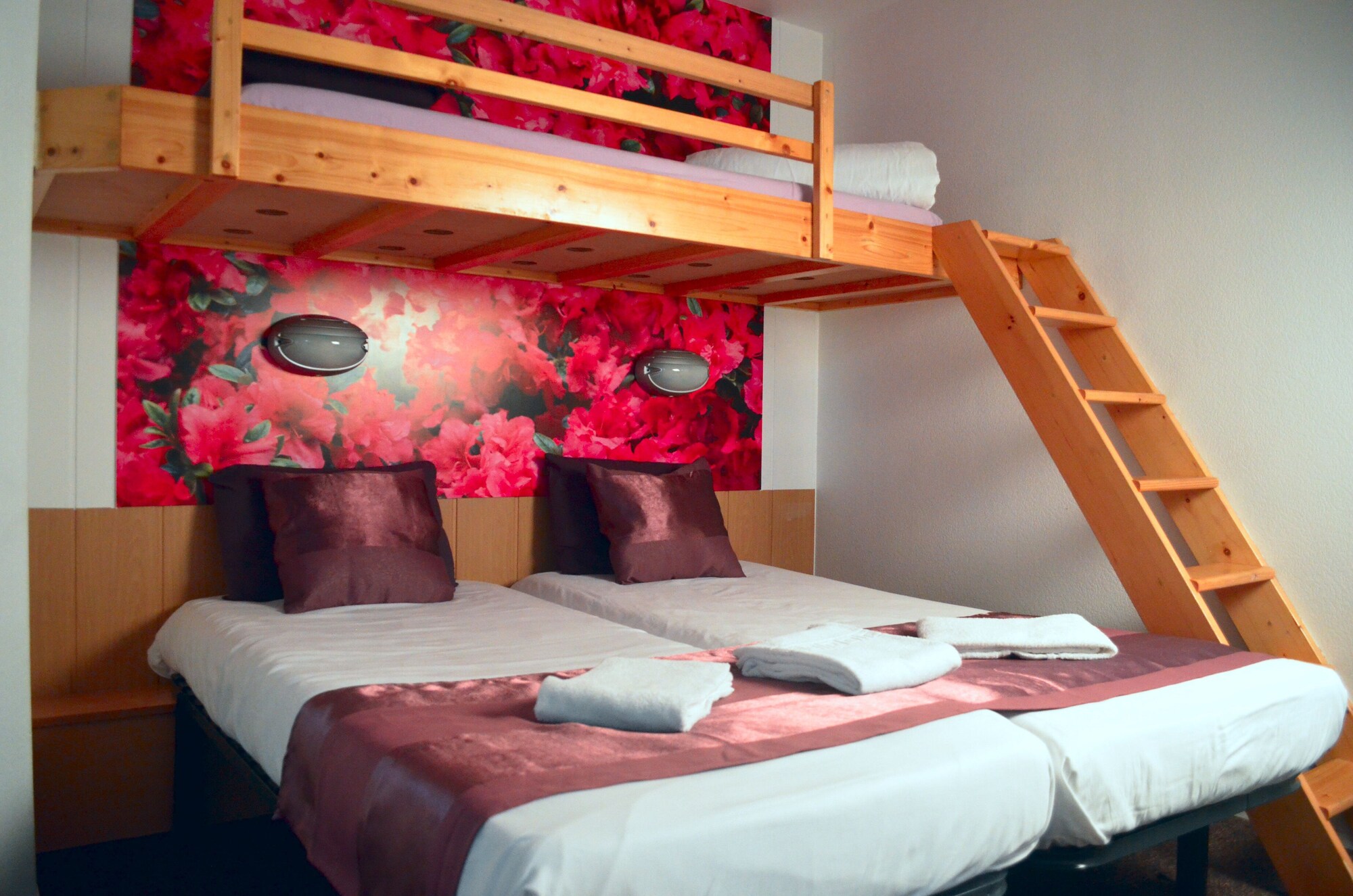 غرفة ثلاثية بثلاثة أسرّة، Fasthotel Orleans Sud 4/10