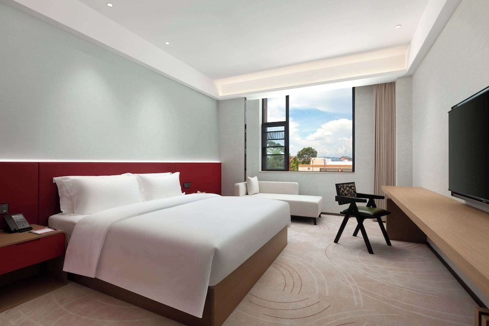 Ramada Encore by Wyndham Qingyuan Liannan 12/28