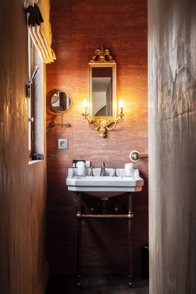 Best Western Residence Cour Saint Georges 56/56