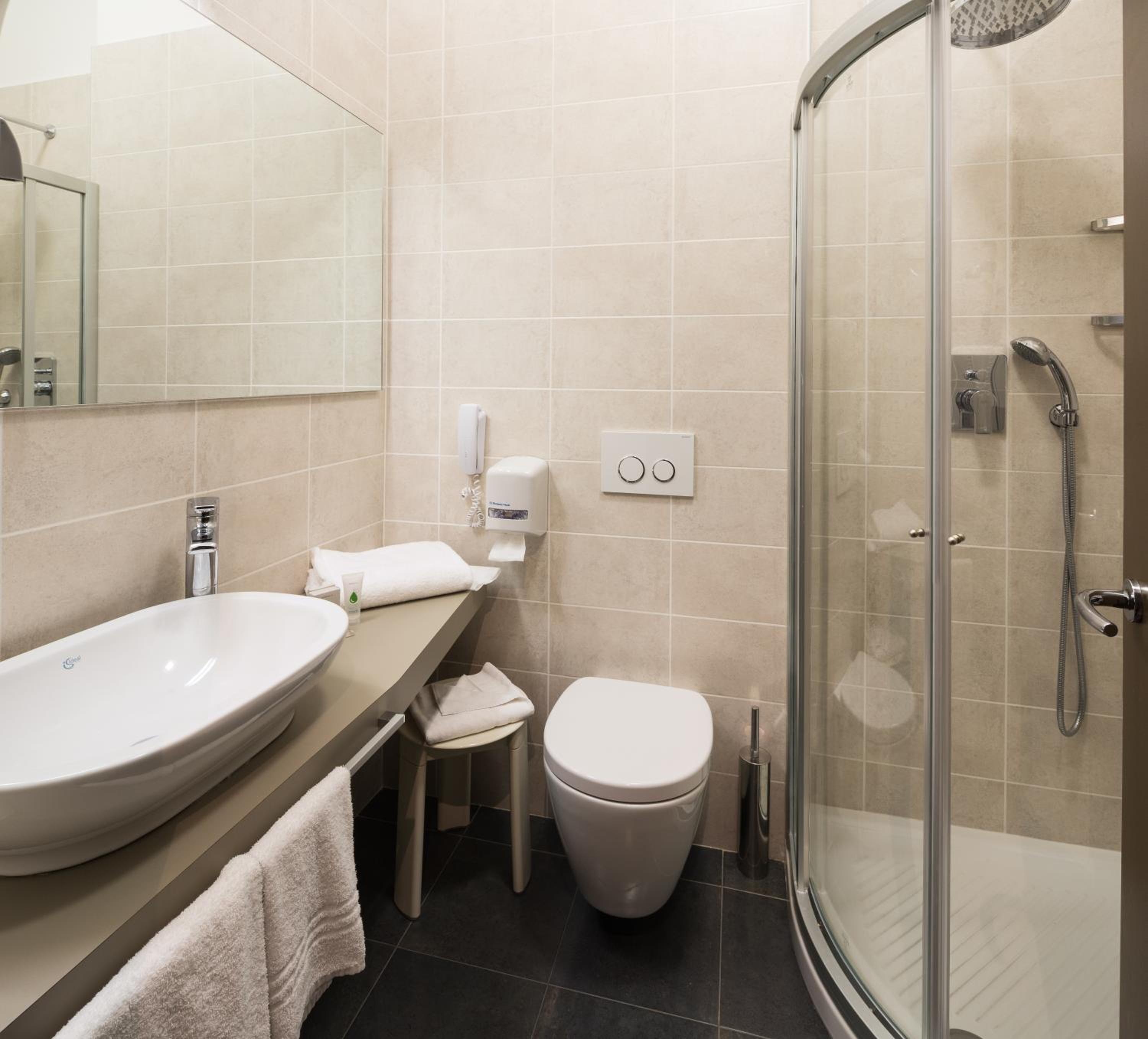 غرفة كلاسيكية ثلاثية، Best Western Hotel Luxor 2/3