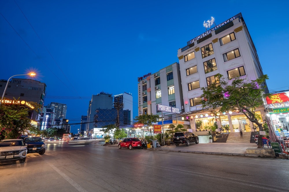 Phoenix Hotel Ha Long 44/50