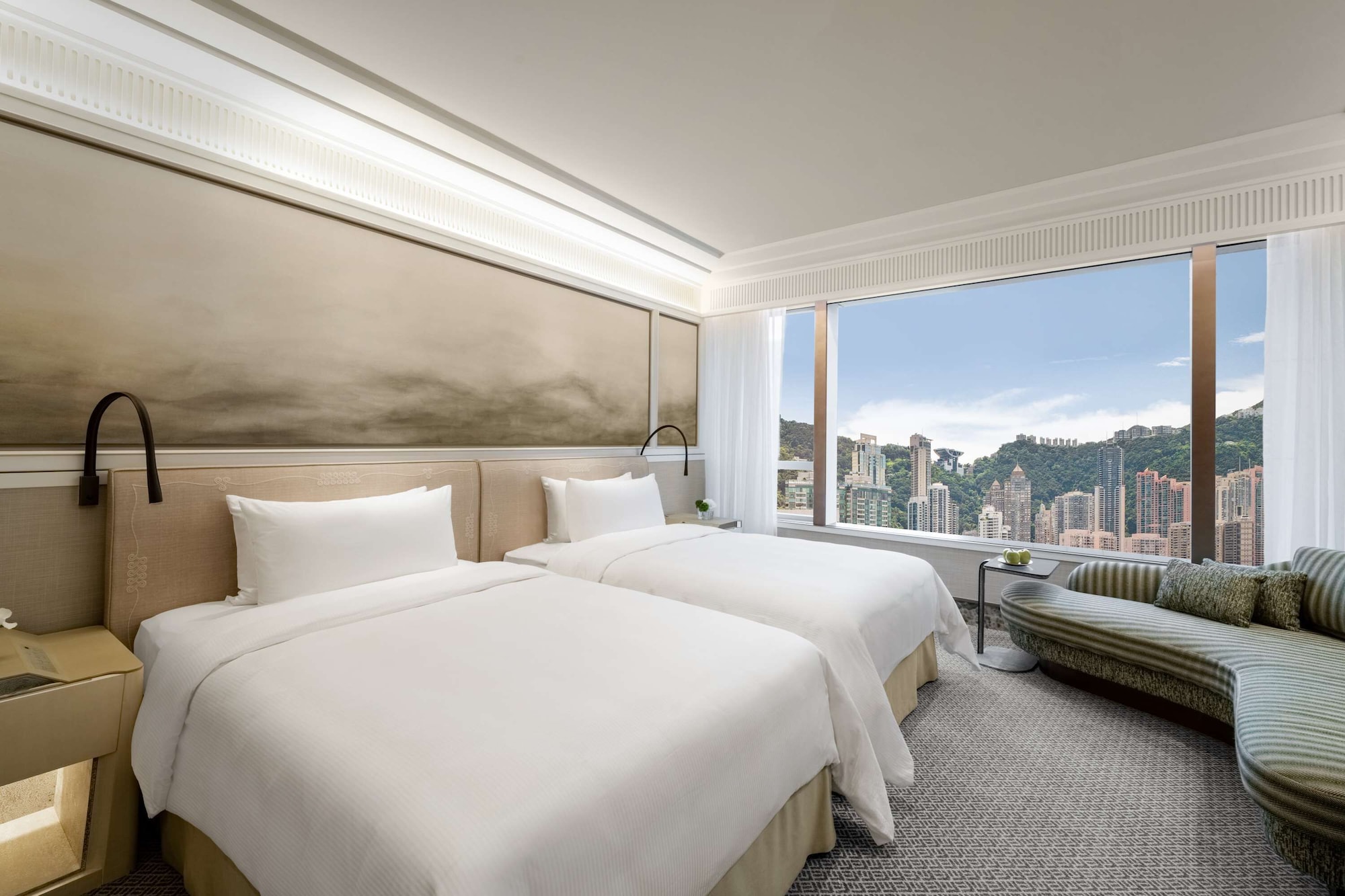HORIZON, TWIN BEDS, PEAK VIEW