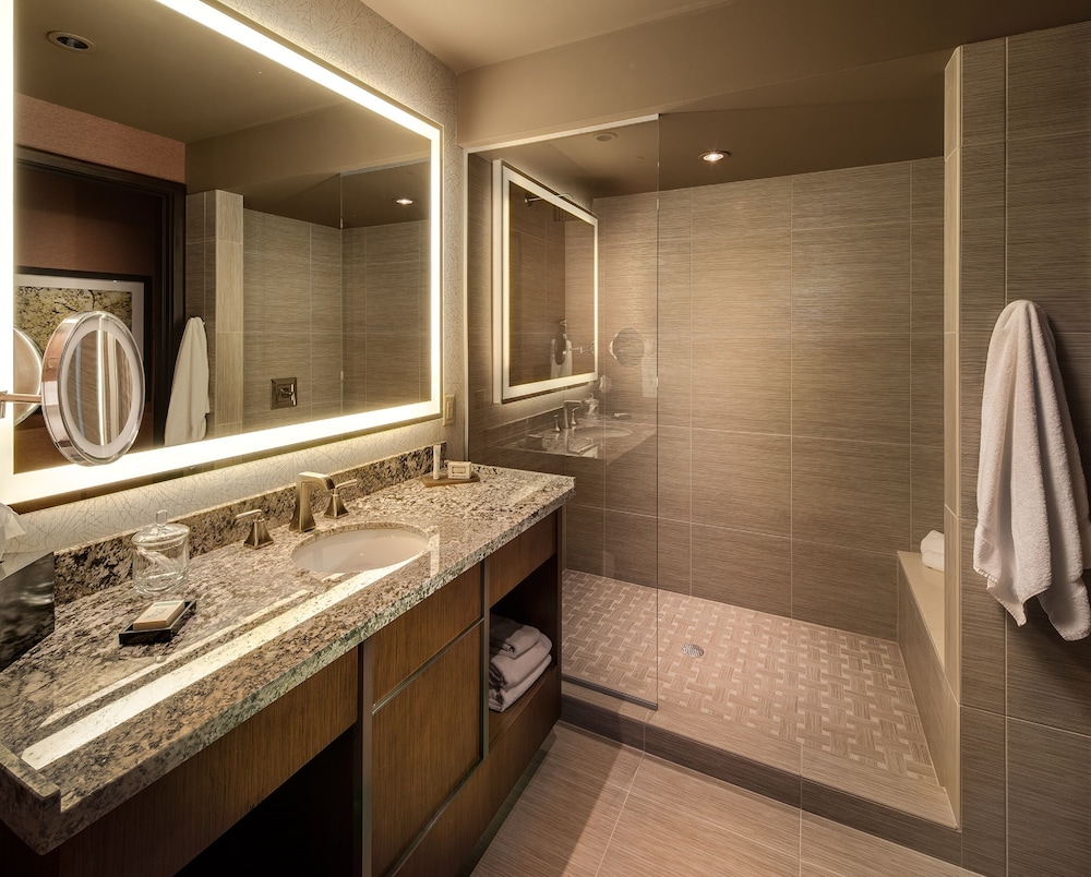 Choctaw Casino & Resort Durant, a Wyndham Grand Hotel 27/76