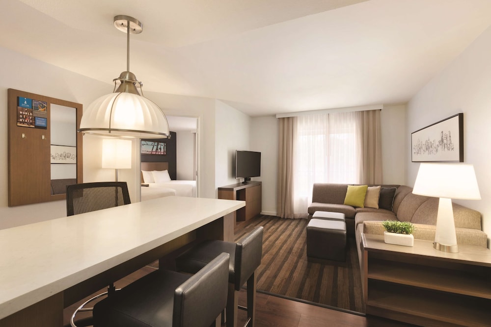 Hyatt Place Atlanta Arpt North 46/71