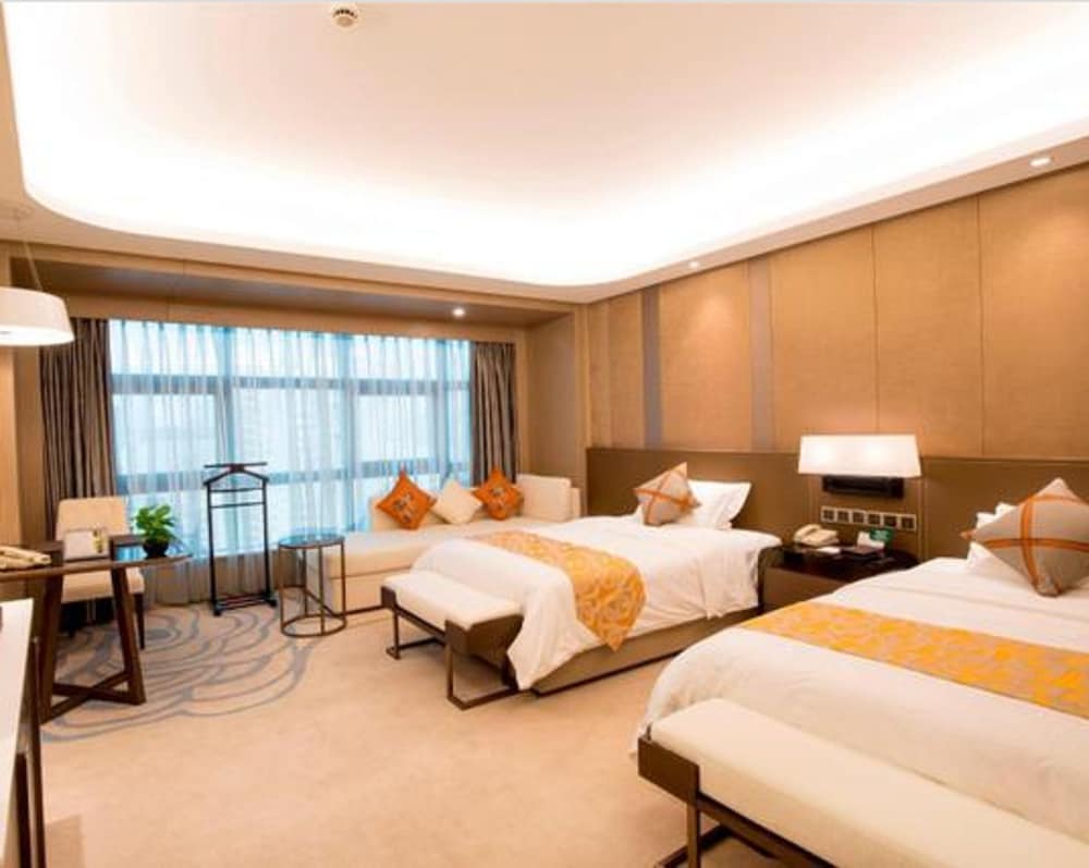 Jin Jiang Pine City Hotel 12/50
