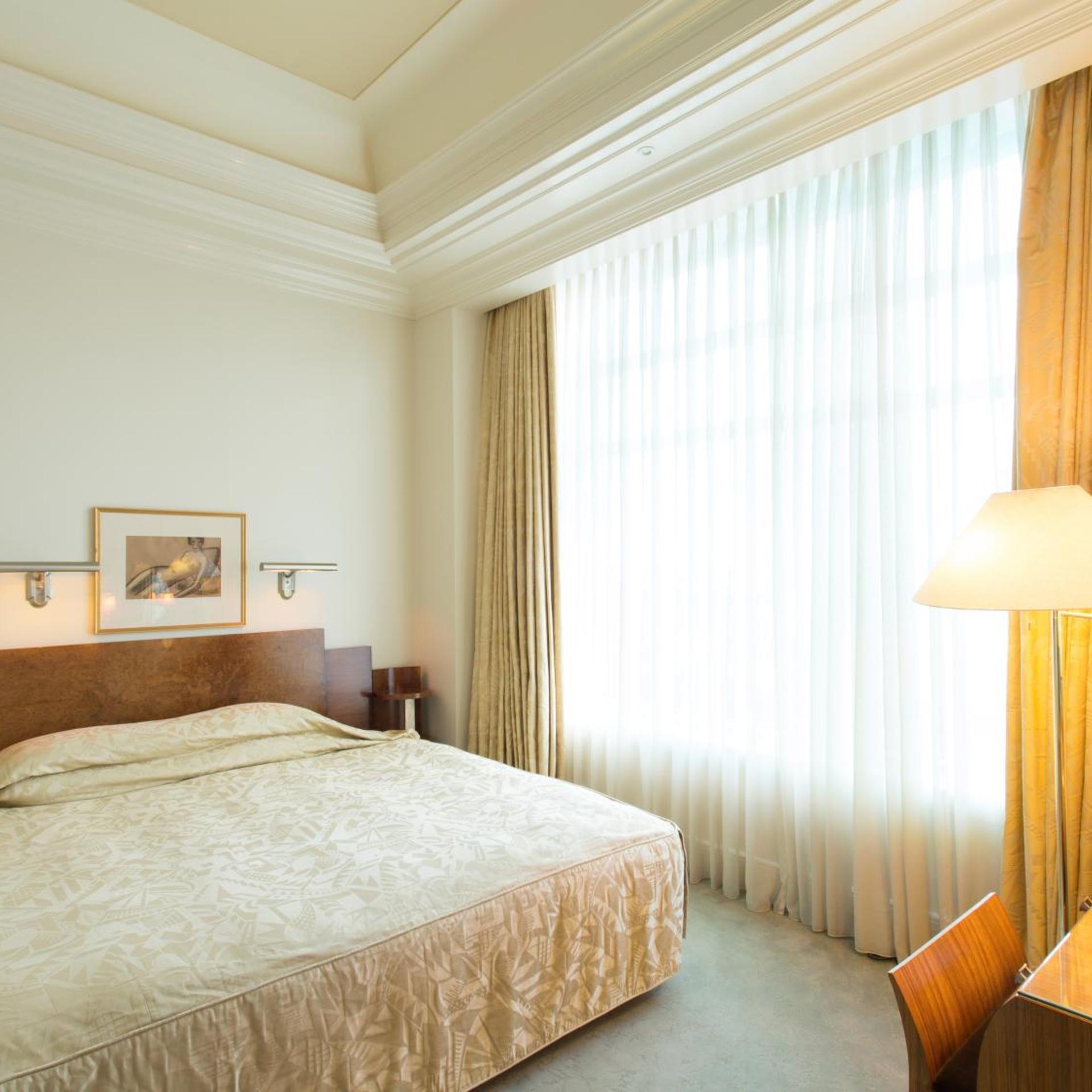 Royal, Suite, Double Bed, Park Side