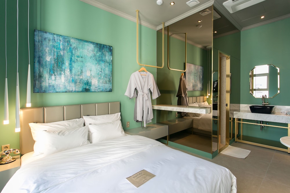 H Avenue Hotel Kondae Seongsu 7/26