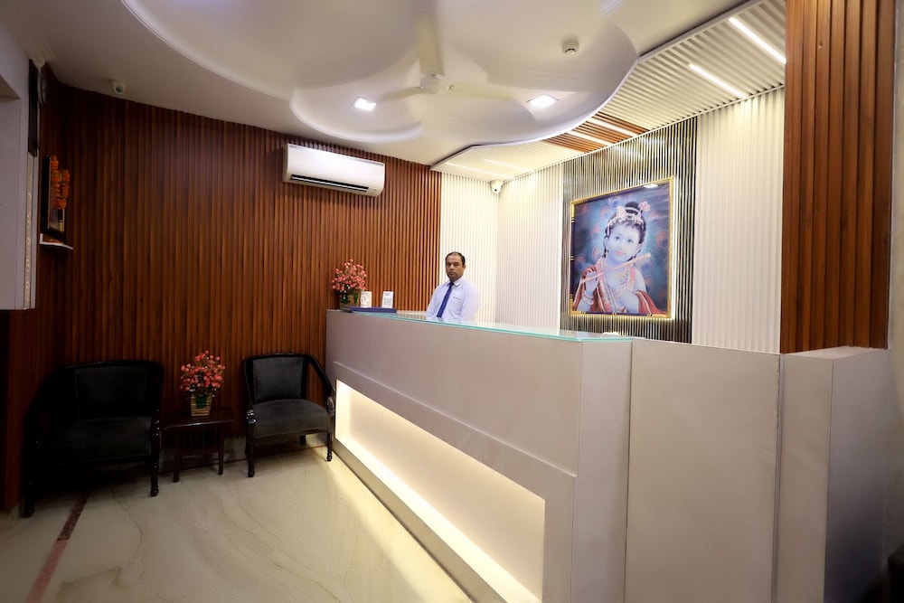 Hotel Krishna Sagar(Raj Nagar) 13/62