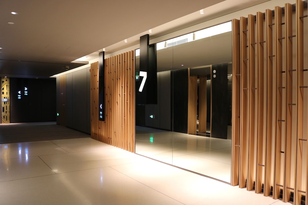 Artyzen Habitat Hongqiao Shanghai 23/71