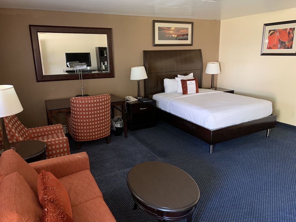 Travelodge By Wyndham Rapid City 15/31