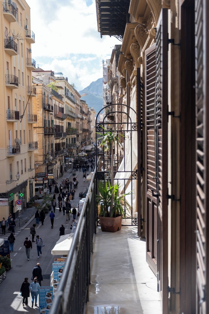 Dimora Bellini Luxury Rooms And Breakfast 37/50