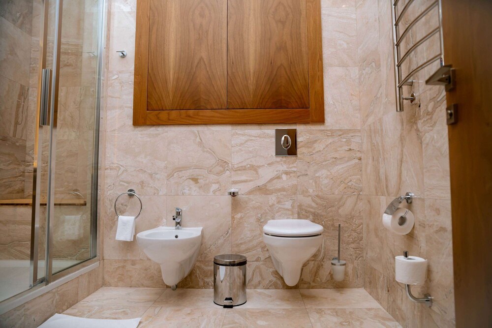 Wyndham Residences Aqkol 45/50