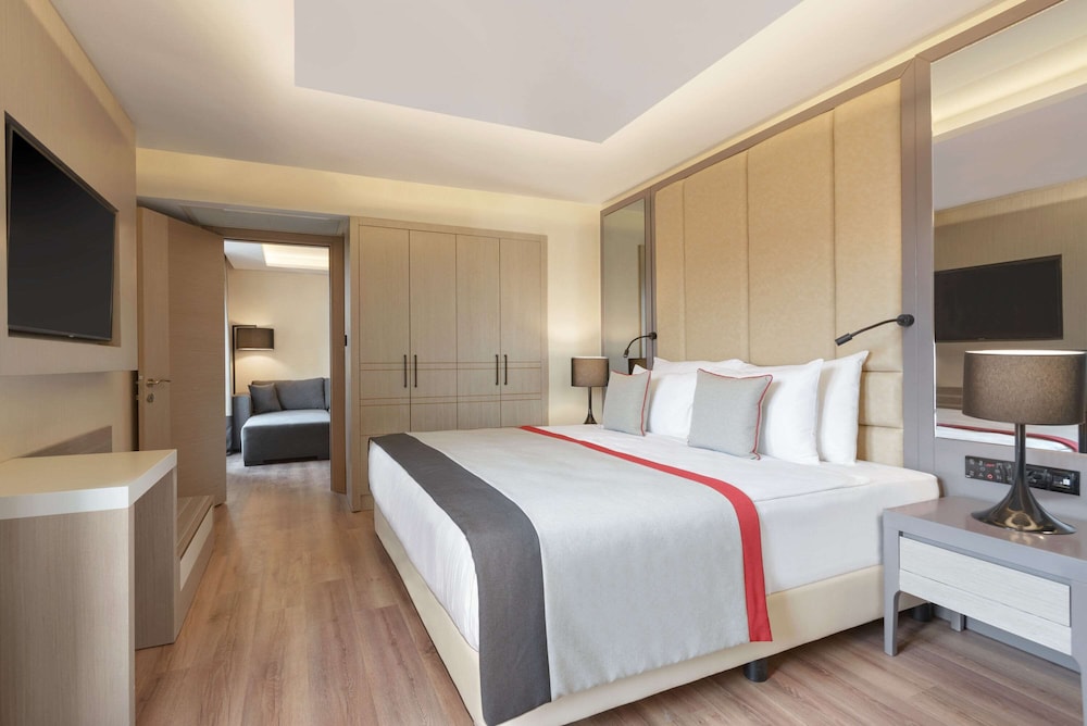 Standard, Double Bed