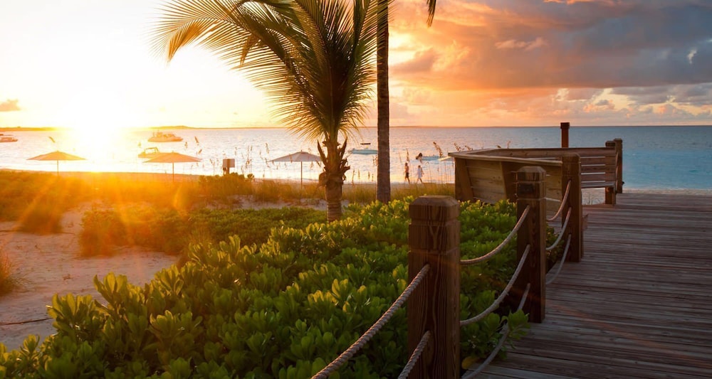 The Tuscany on Grace Bay 17/30