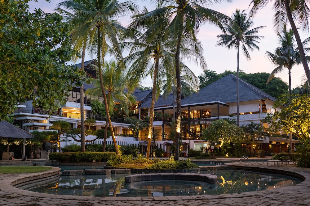 Turi Beach Resort 66/73