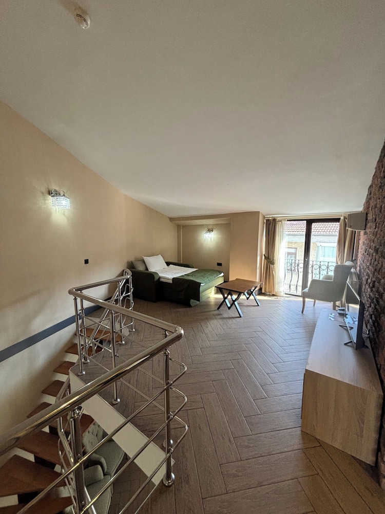 Aldino Residence 26/50