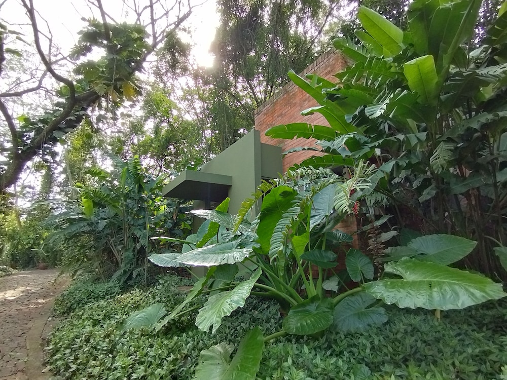 Raices Amambai Lodges 44/50