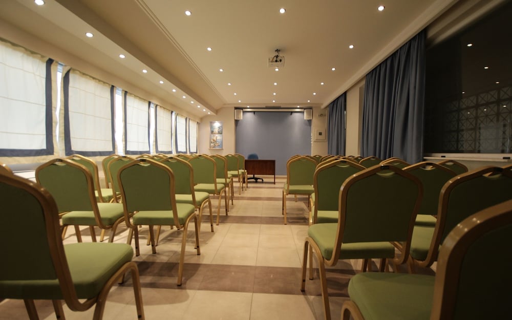 Philoxenia Hotel 62/75
