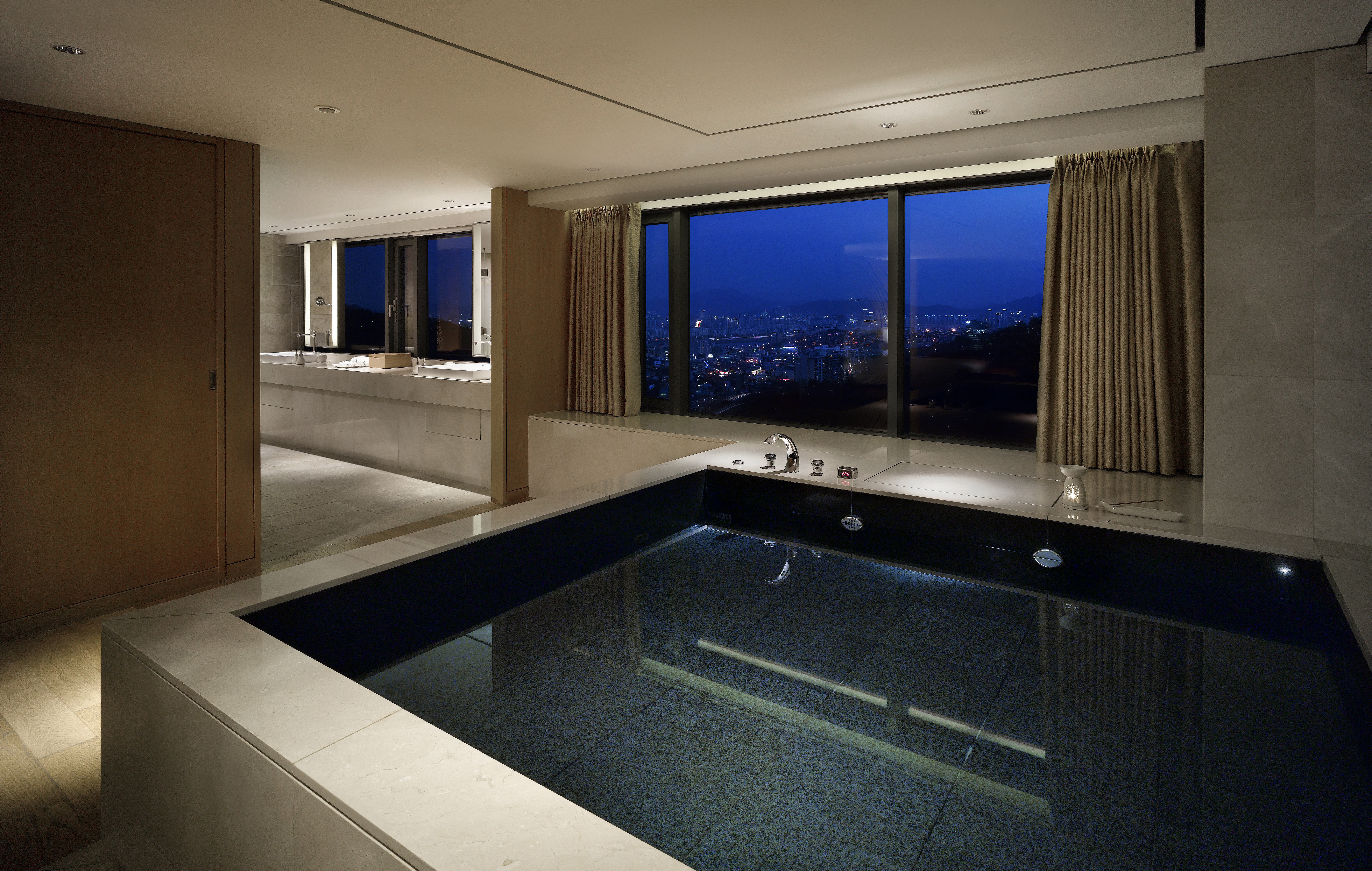 Banyan Tree Club and Spa Seoul 37/76