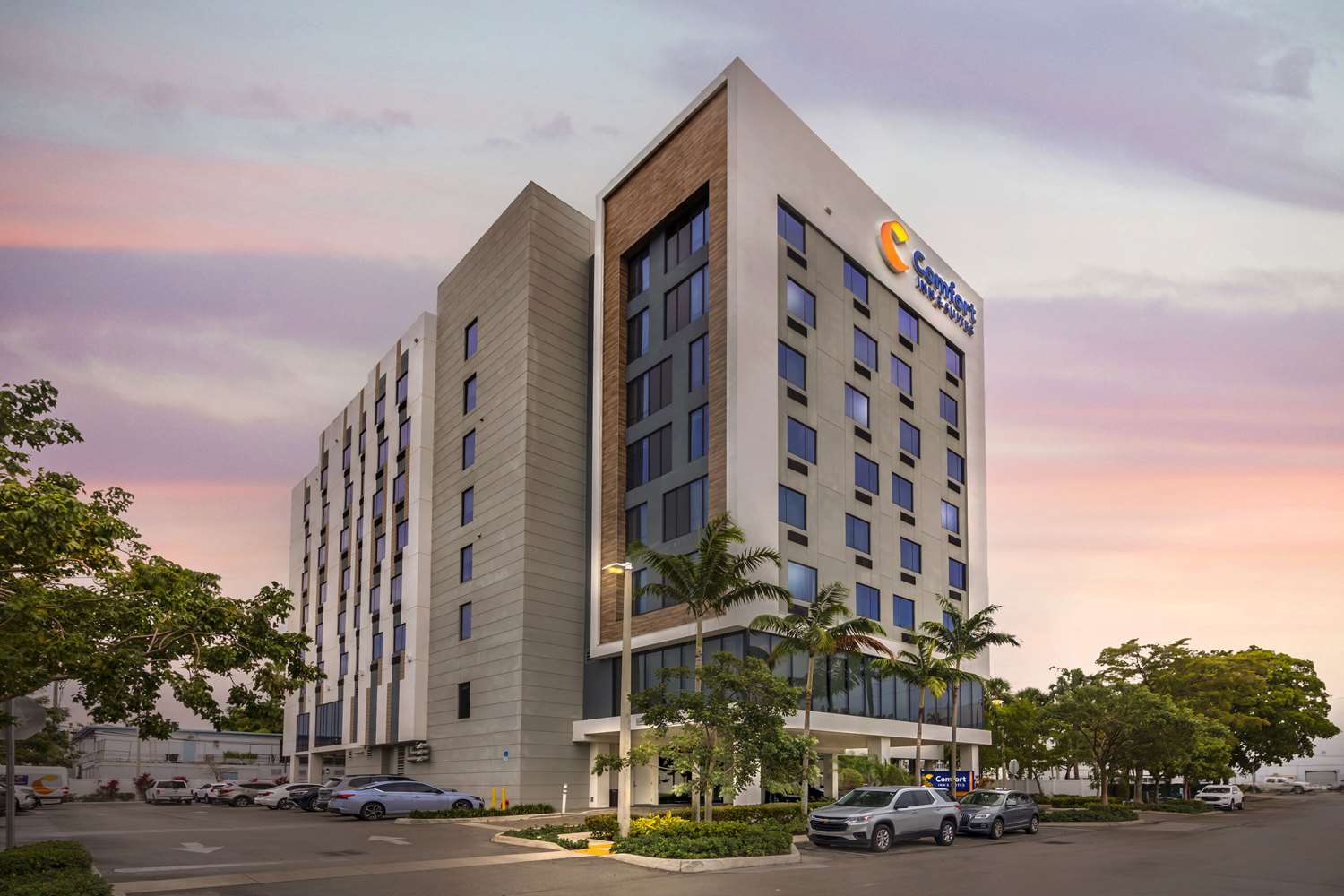Comfort Inn & Suites Miami International Airport 3/26